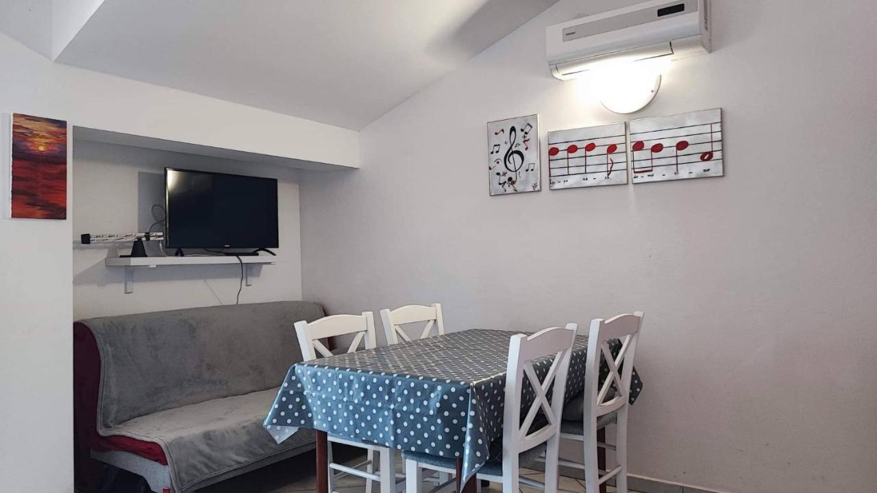 Lucija Apartamento